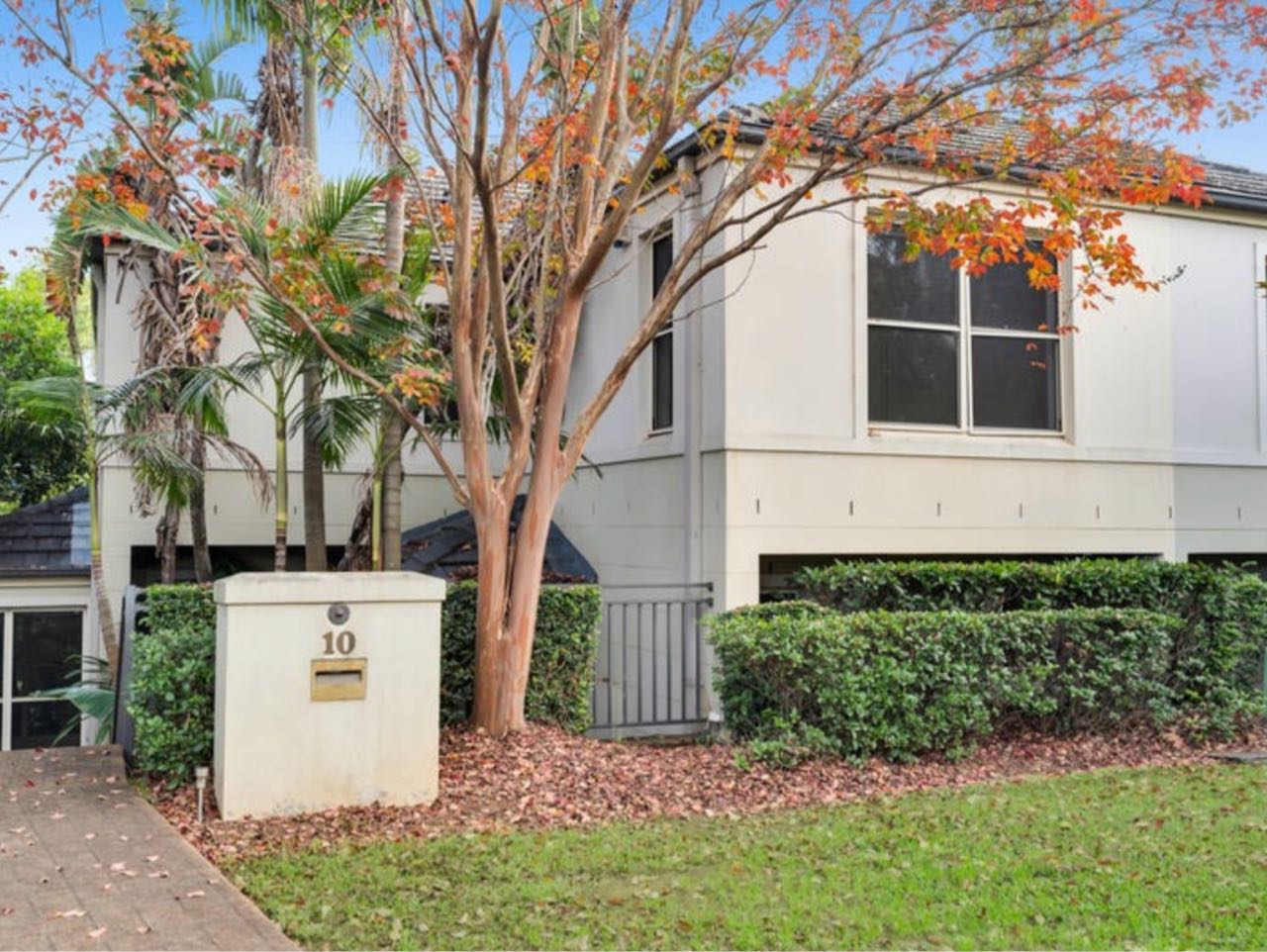 10 Jane Jarvis Way, Macquarie Links NSW 2565, Australia
