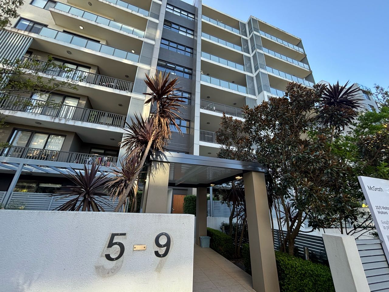 28/5-9 Waitara Ave, Waitara NSW 2077, Australia