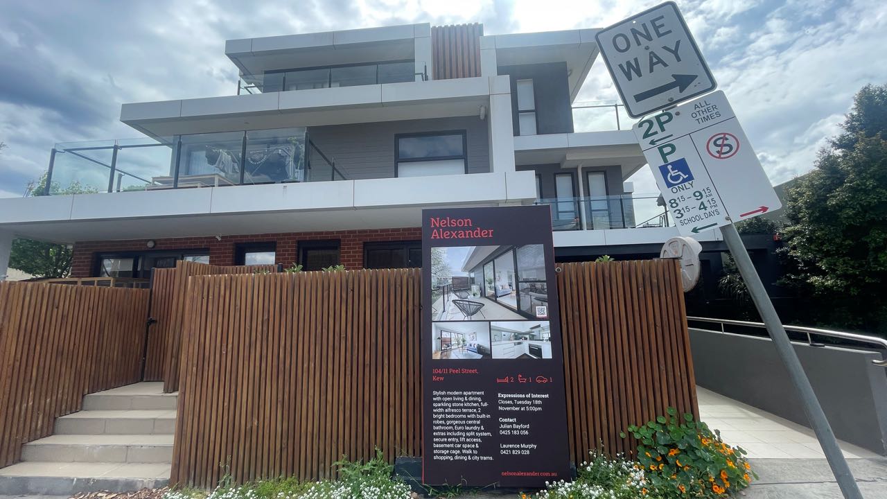 104/11 Peel St, Kew VIC 3101, Australia