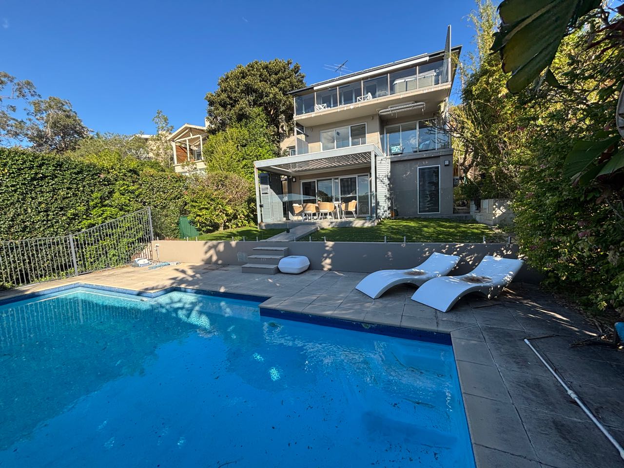 33 Minnamurra Rd, Northbridge NSW 2063, Australia