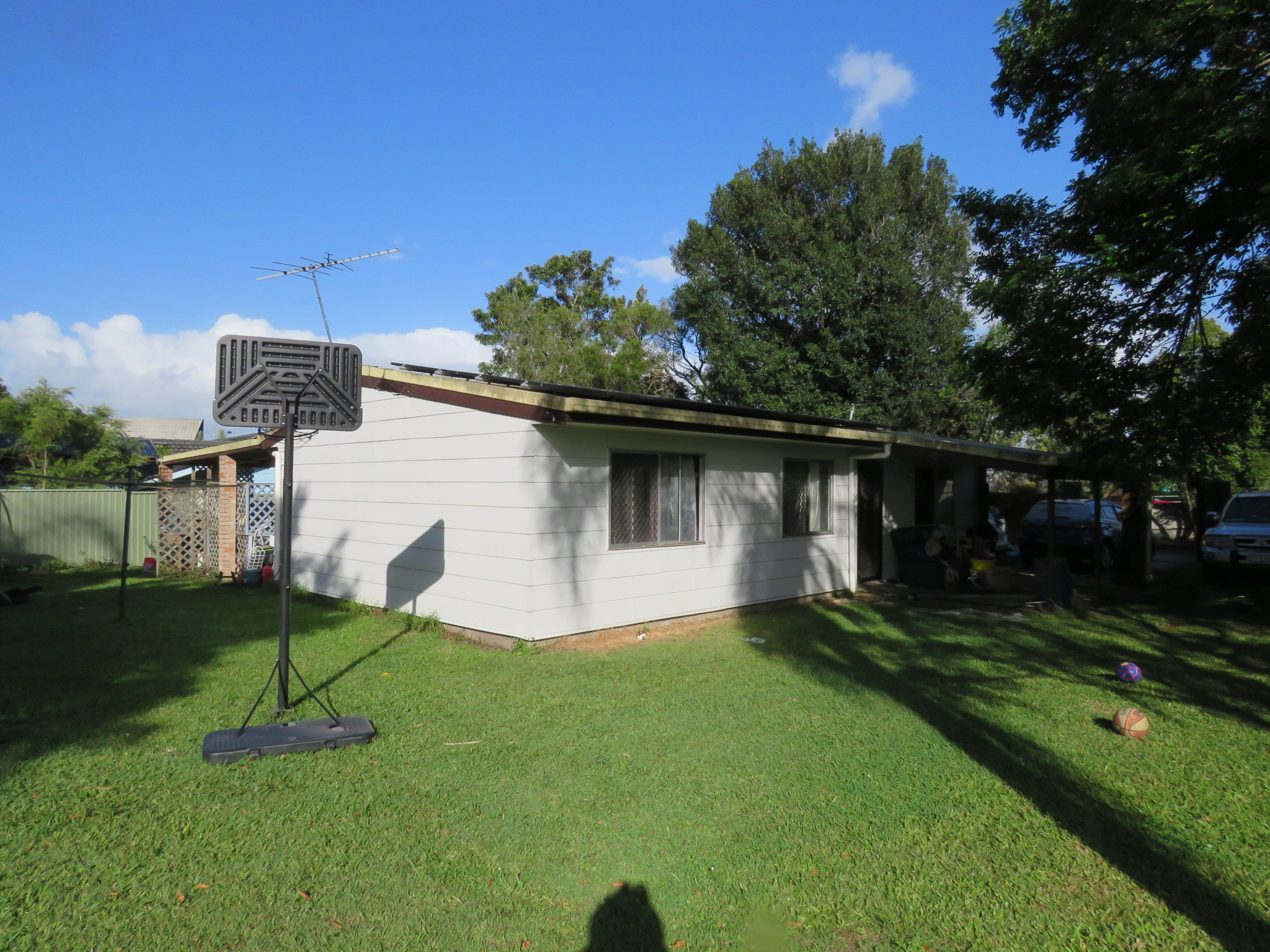 201 Loganlea Rd, Loganlea QLD 4131, Australia