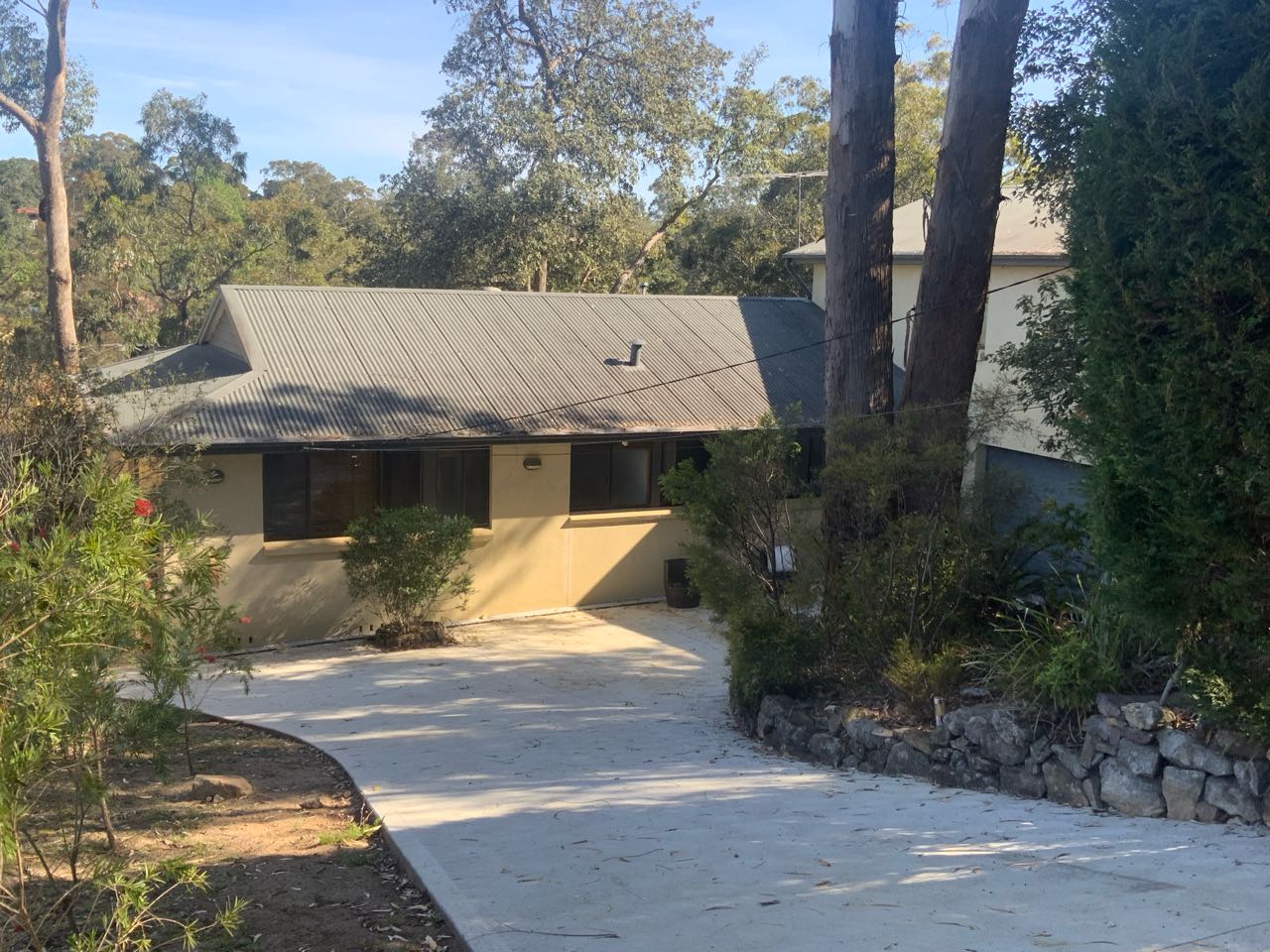 2 De Saxe Cl, Thornleigh NSW 2120, Australia