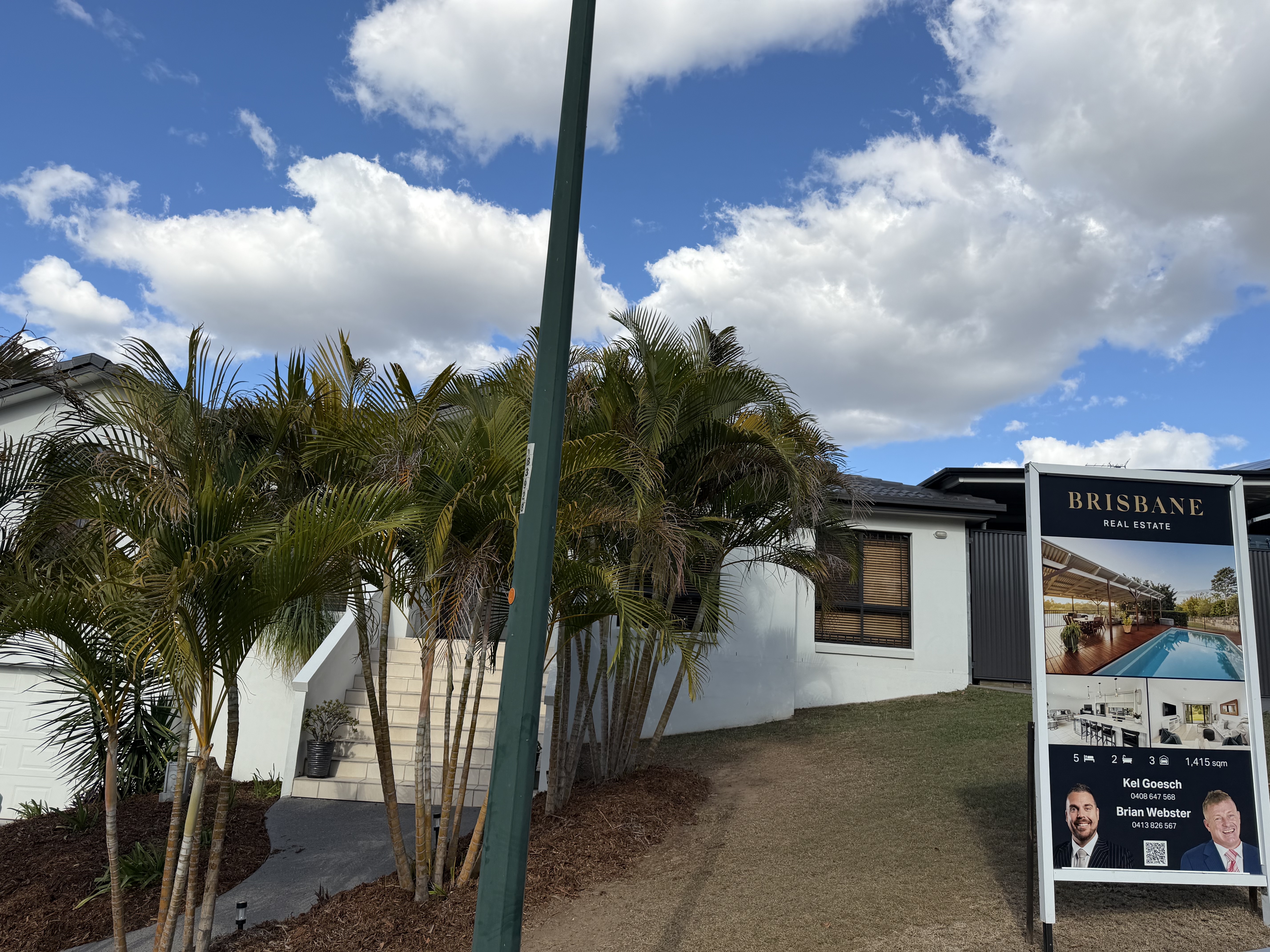 74 Gibson Cres, Bellbowrie QLD 4070, Australia