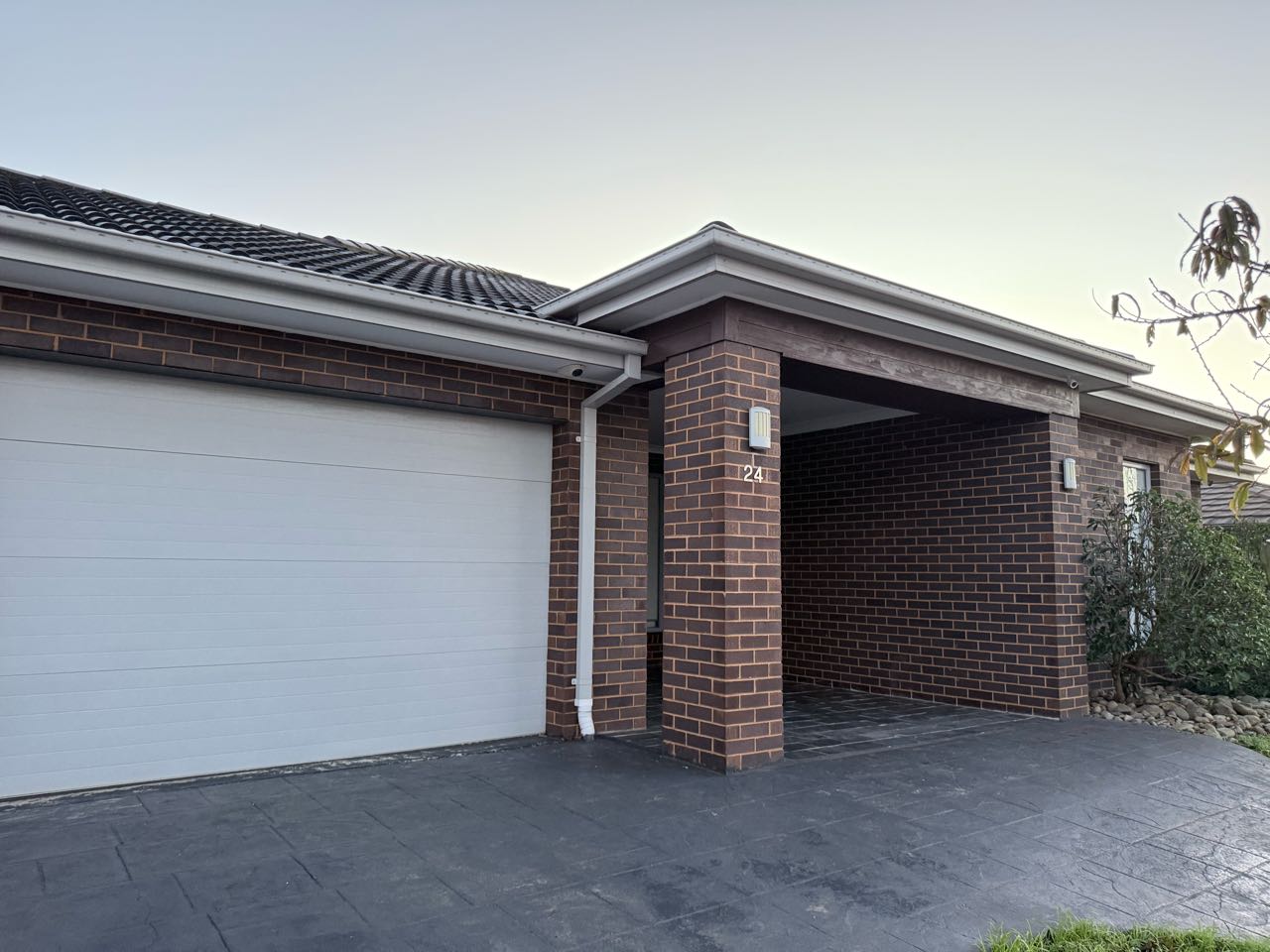 24 Langmore Dr, Hillside VIC 3037, Australia