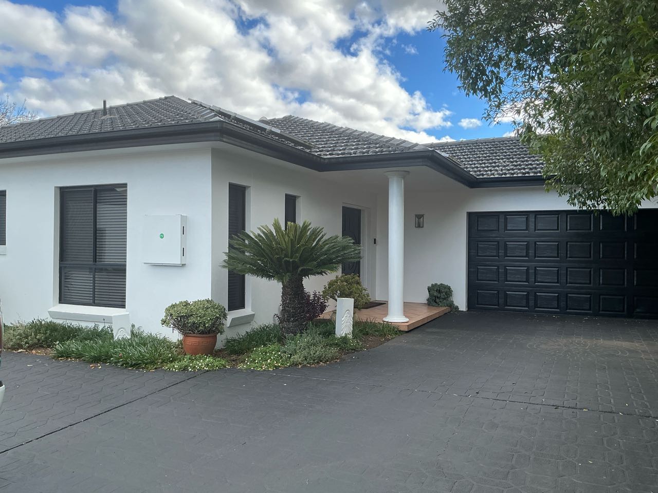 5 The Retreat, Hillvue NSW 2340, Australia