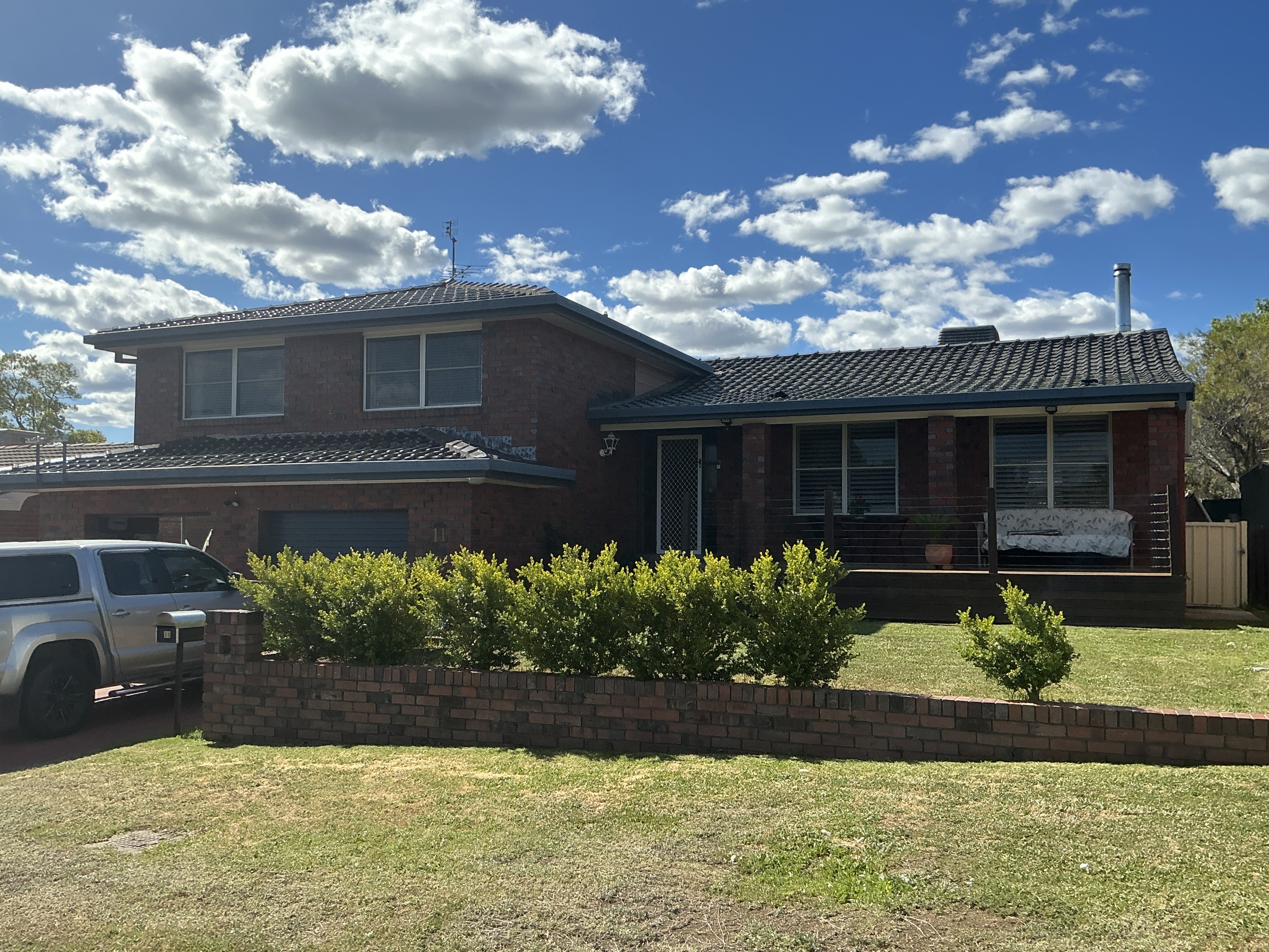 11 Myndee Ave, Hillvue NSW 2340, Australia