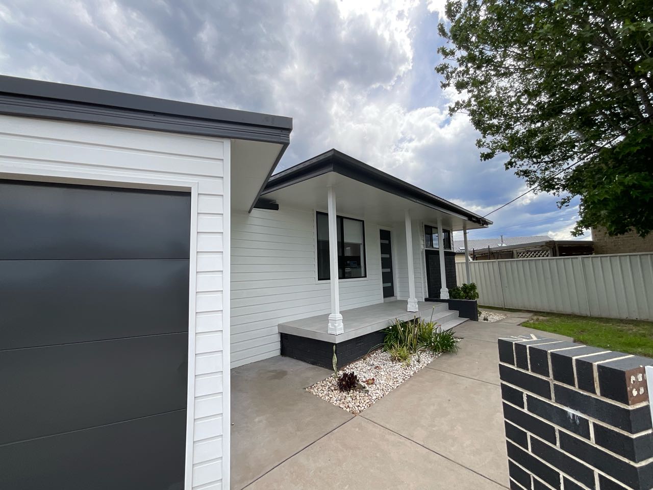 90 The Kingsway, Barrack Heights NSW 2528, Australia