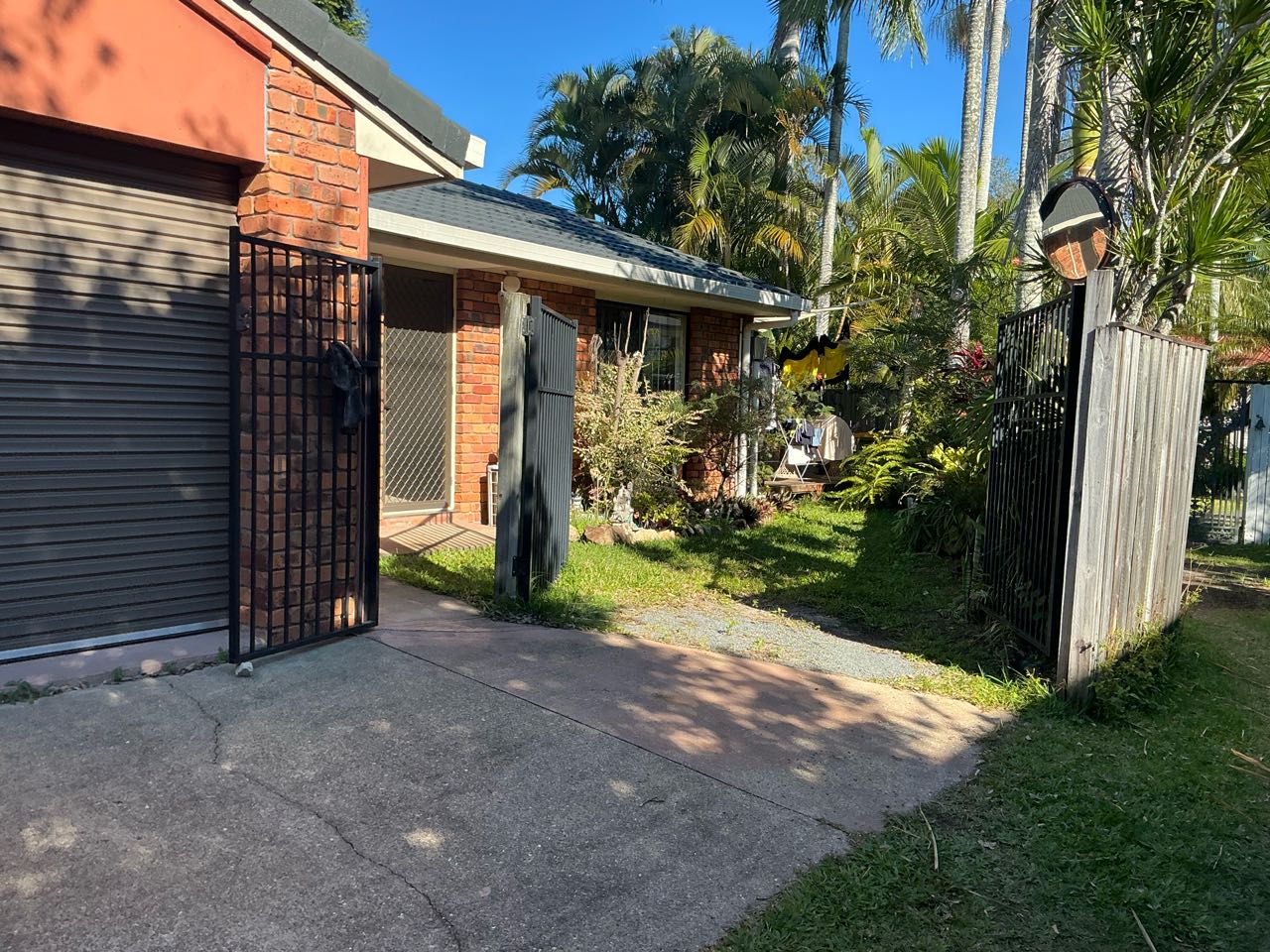 32a/1 huth st, Labrador QLD 4215 Australia
