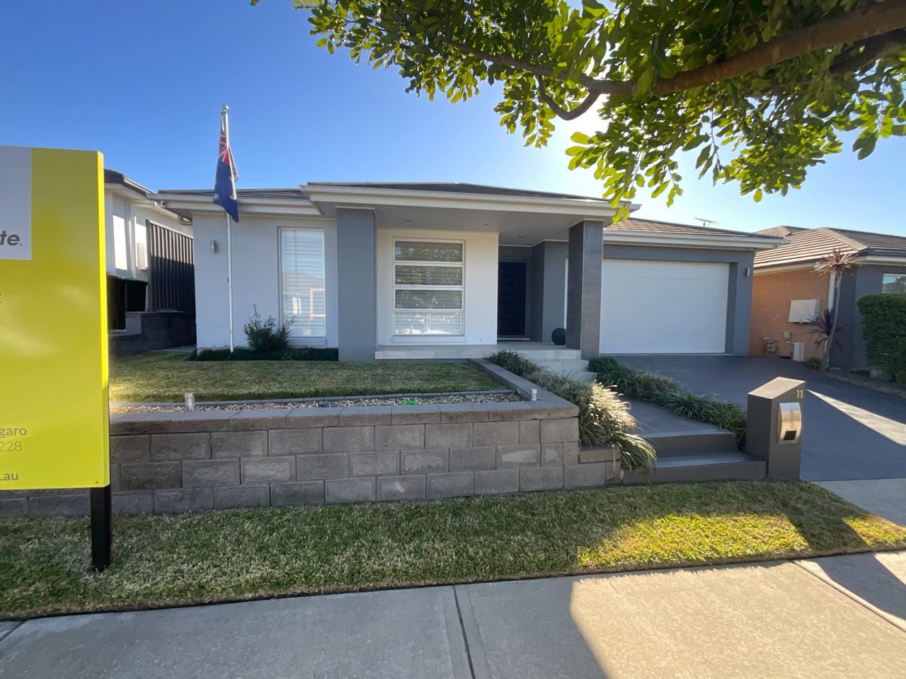 11 Portsmouth Circuit, Jordan Springs NSW 2747