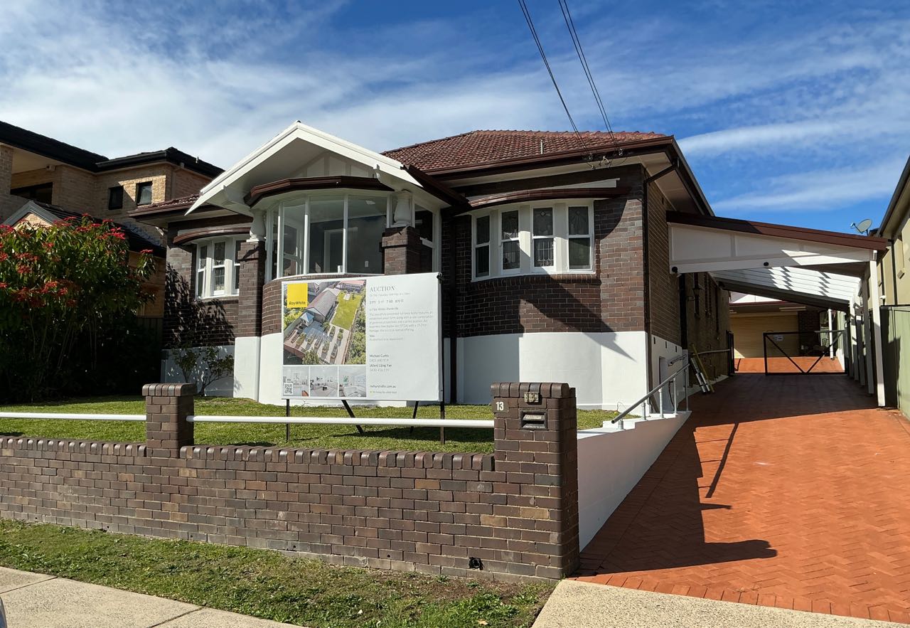 13 Vine St, Hurstville NSW 2220, Australia