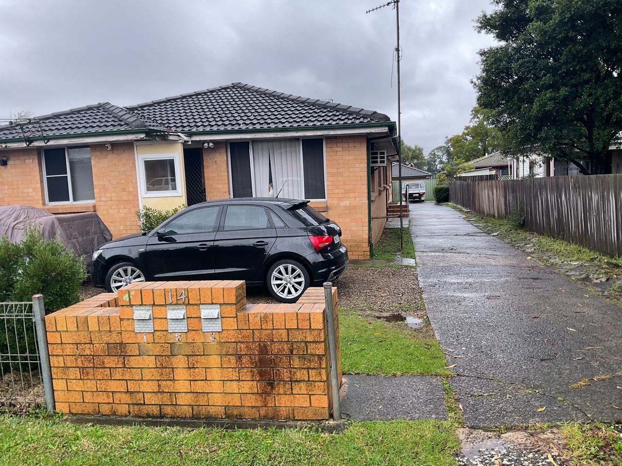 3/14 Madden St, Oak Flats NSW 2529, Australia