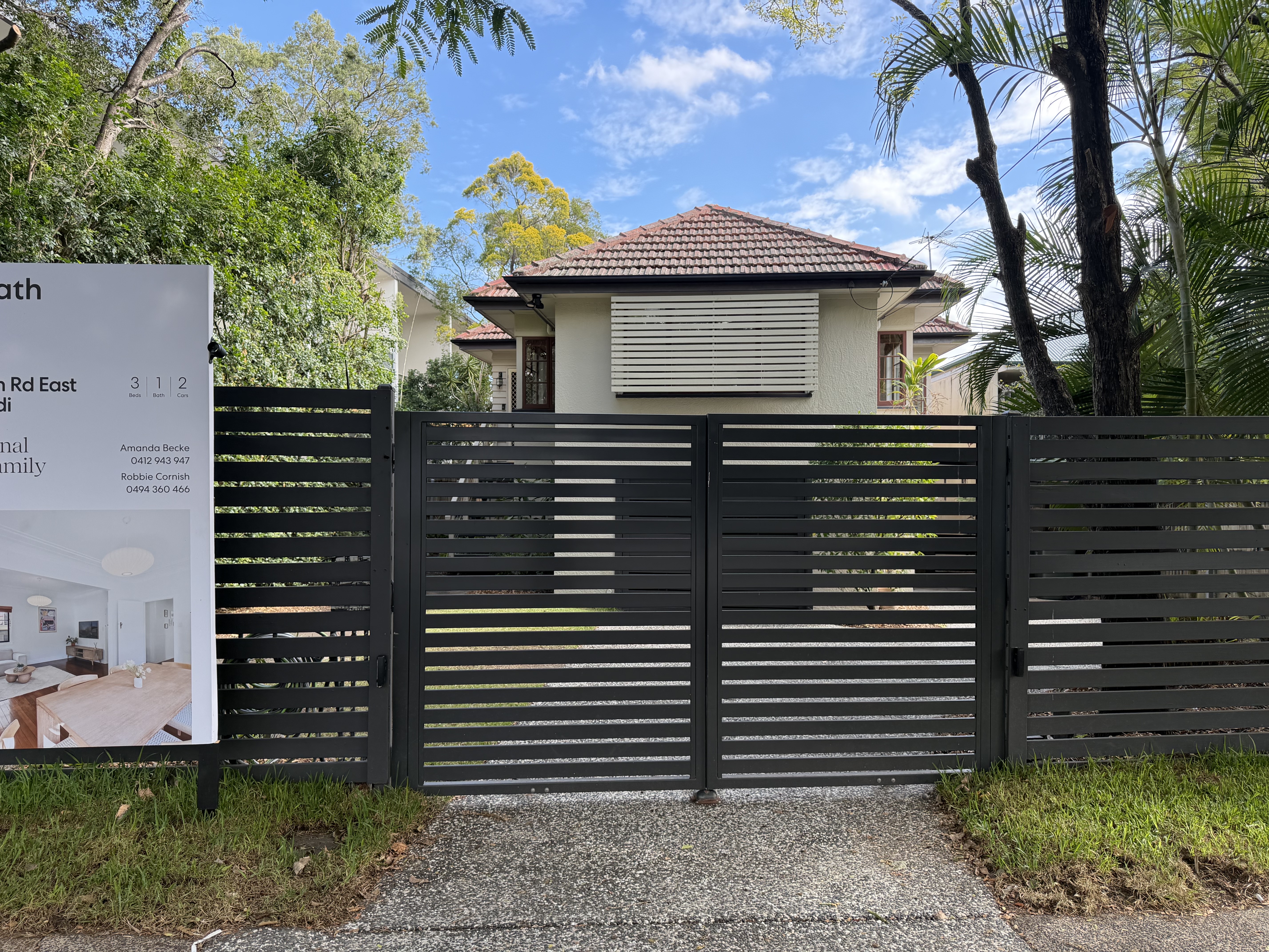 163 Ekibin Rd E, Tarragindi QLD 4103, Australia