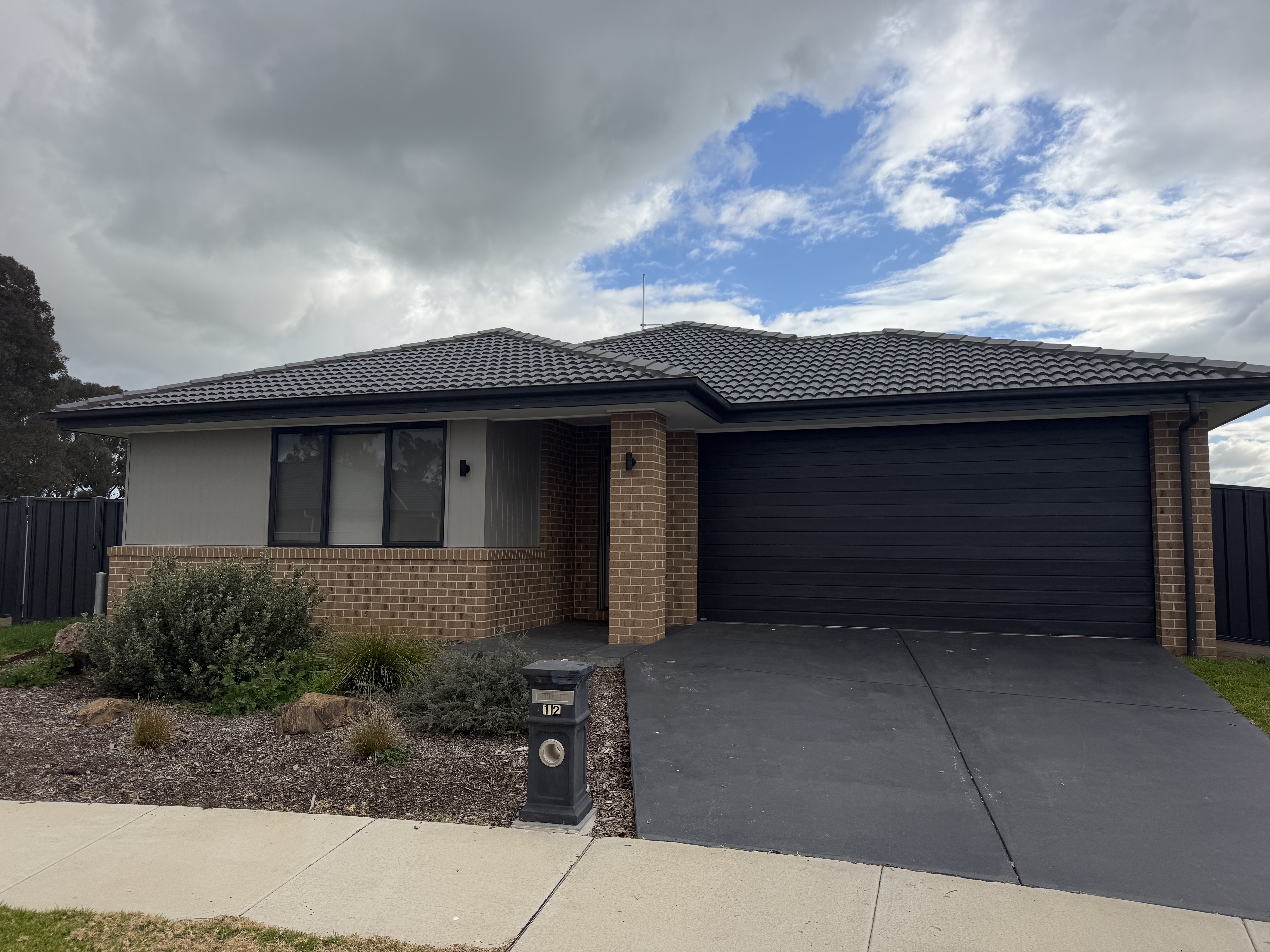 12 Everly Court, Benalla VIC 3672, Australia
