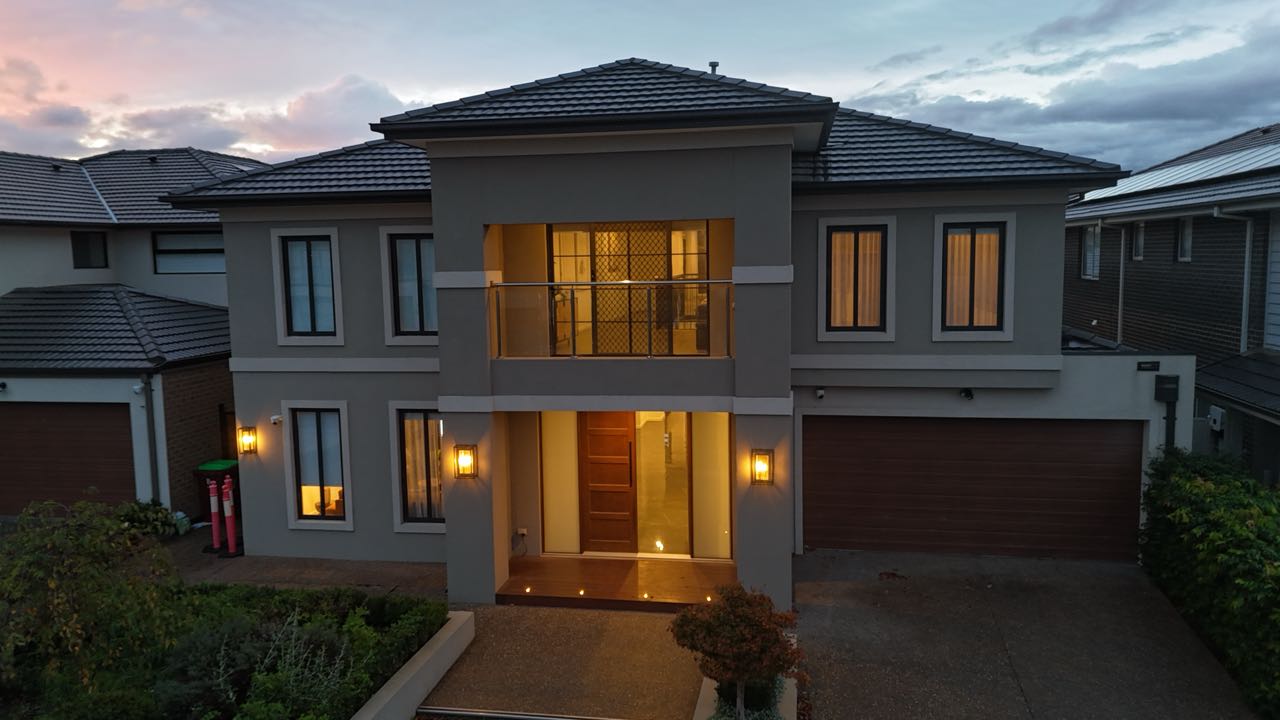 23 Salamanca Dr, Clyde North VIC 3978, Australia