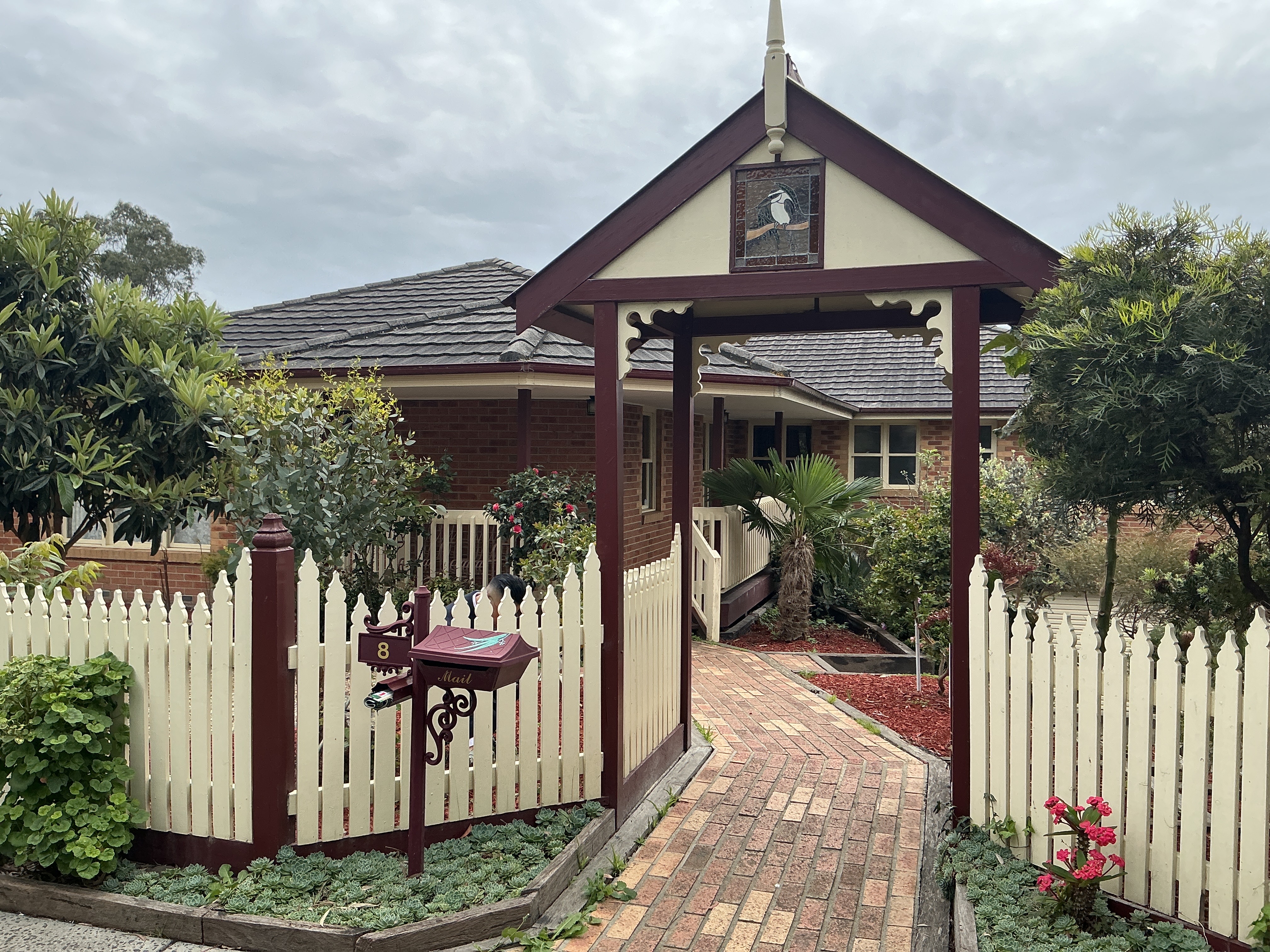 8 Oliver Ct, Mulgrave VIC 3170, Australia