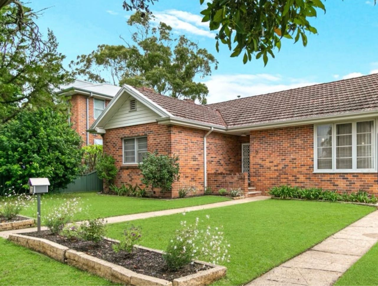 17 Hornseywood Ave, Penrith NSW 2750, Australia