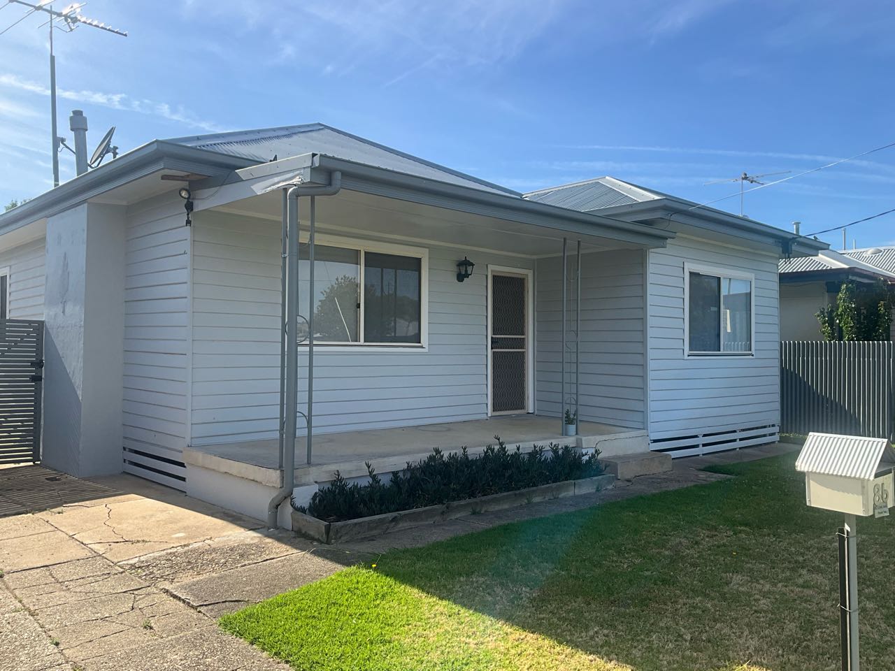 86 Mitchell St, Wodonga VIC 3690, Australia