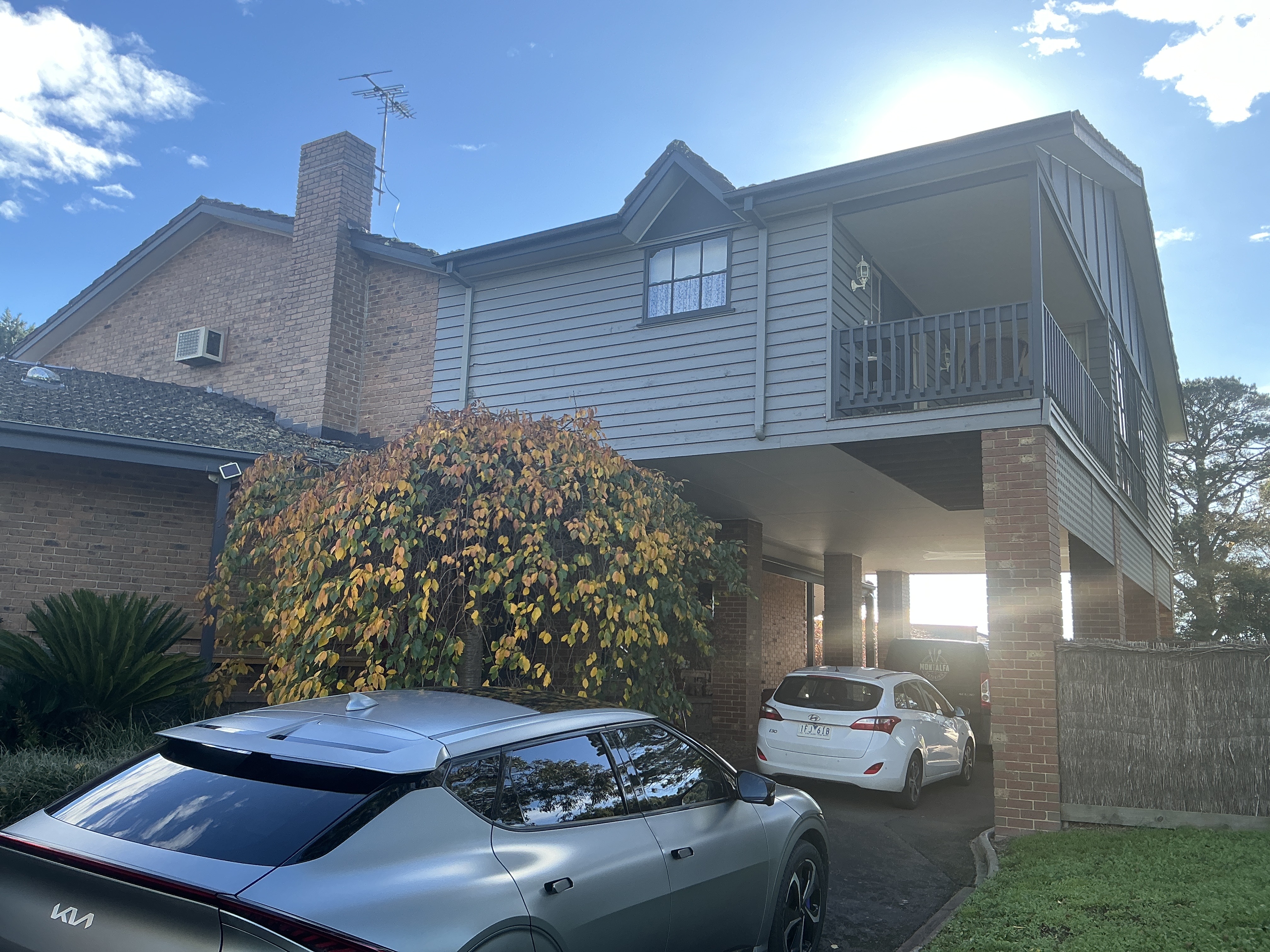 21-23 Hillsley Ave, Narre Warren North VIC 3804, Australia