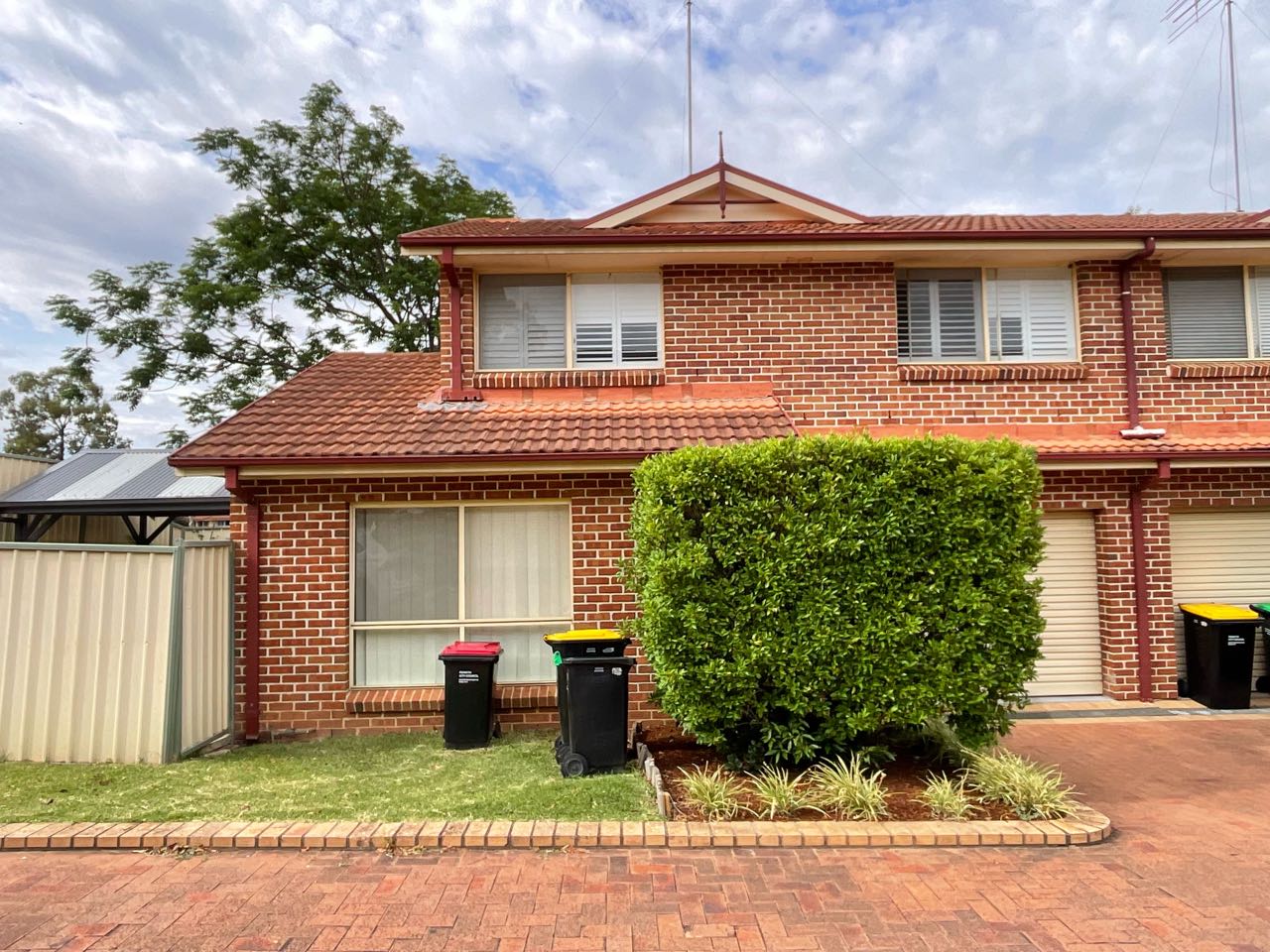 2/44-46 Luttrell Street, Glenmore Park NSW 2745