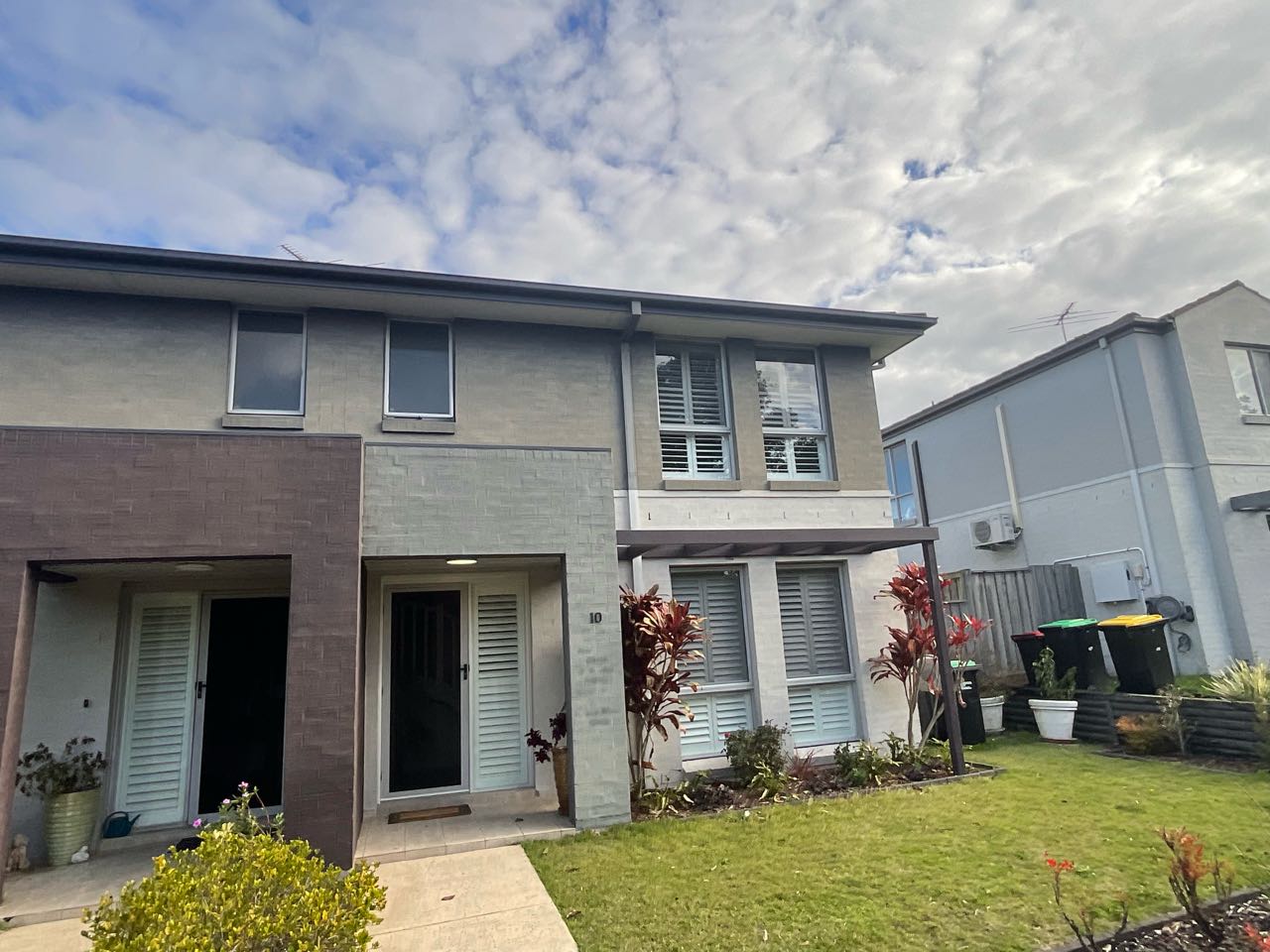 10 Whitfield Parade, Hammondville NSW 2170, Australia