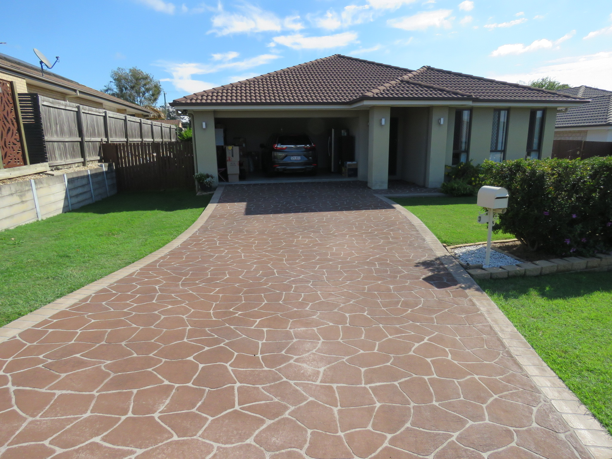 3 Piping Ct, Raceview QLD 4305, Australia