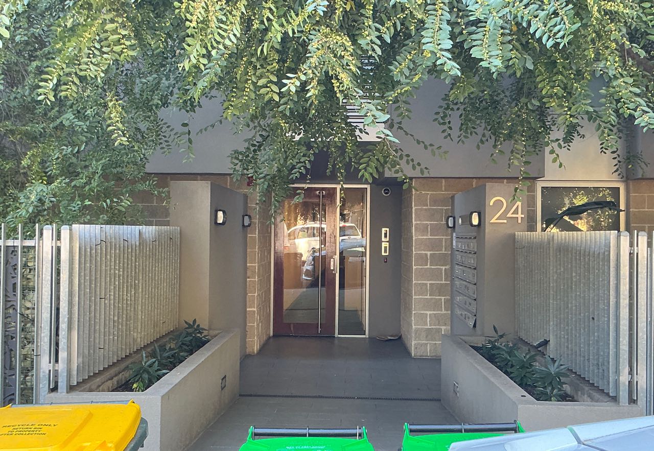 26/24-26 Milton St, Elwood VIC 3184, Australia