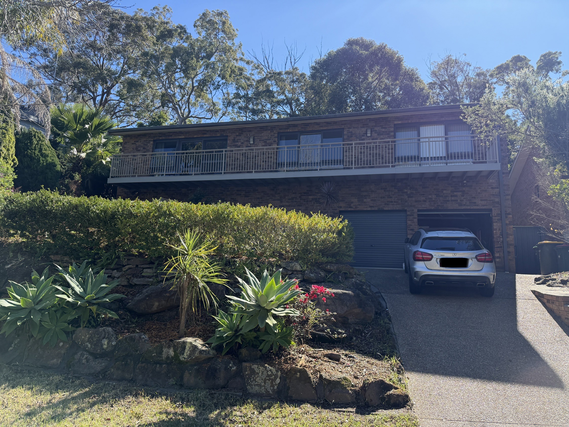 9 Bampton Ave, Illawong NSW 2234, Australia