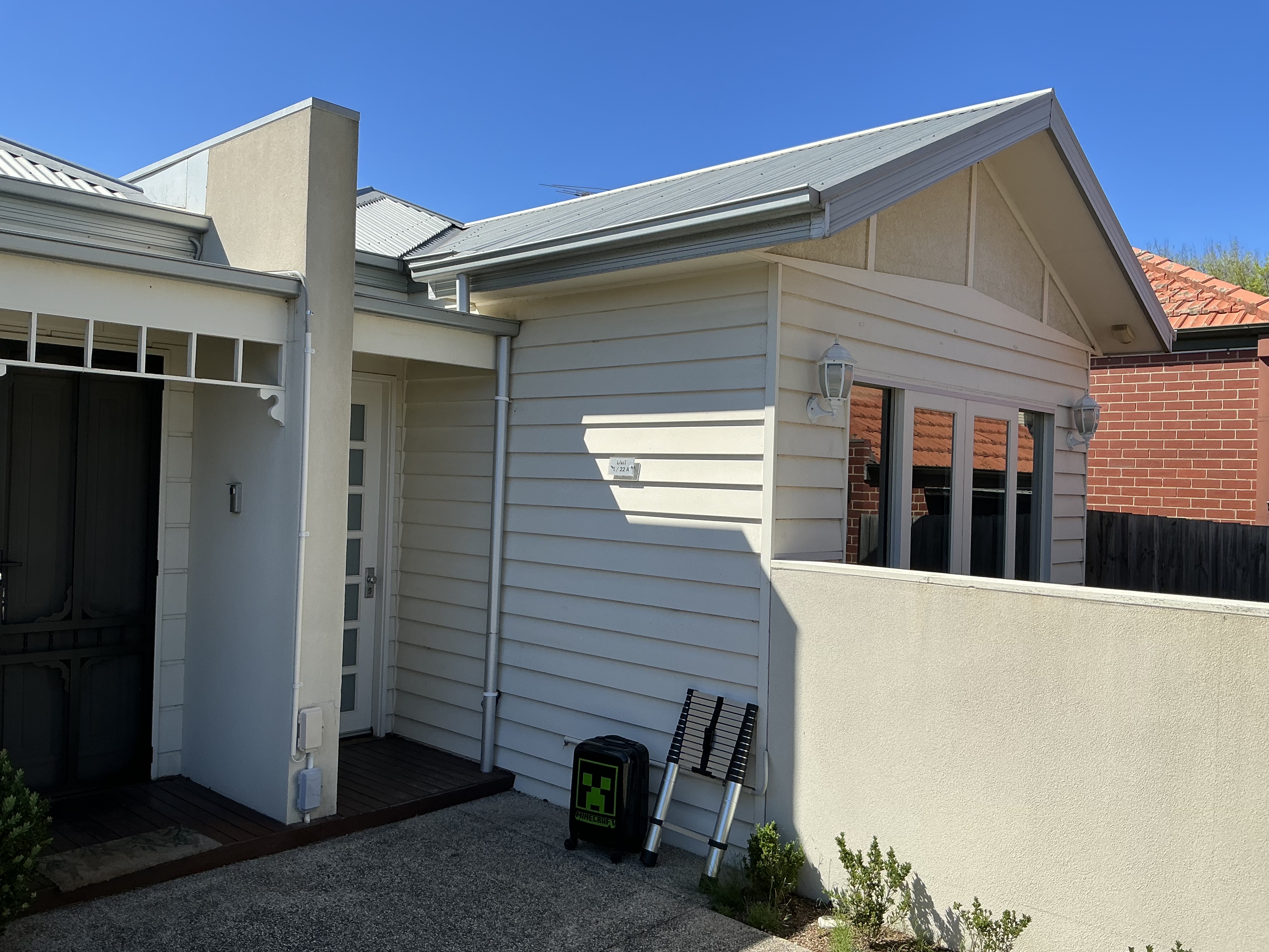 1/22A Violet St, Essendon VIC 3040, Australia