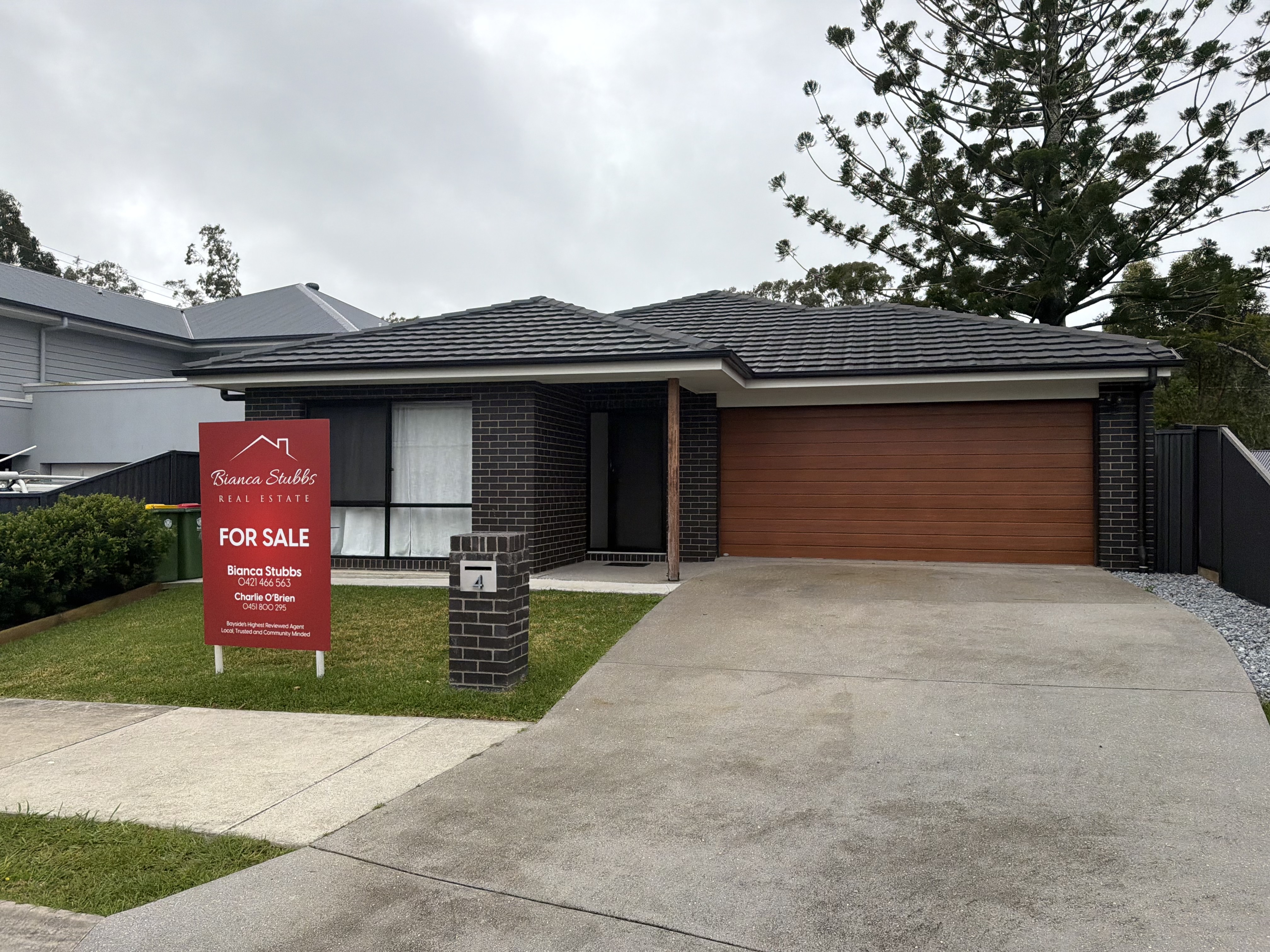 4 Bayswood Cct, Redland Bay QLD 4165, Australia