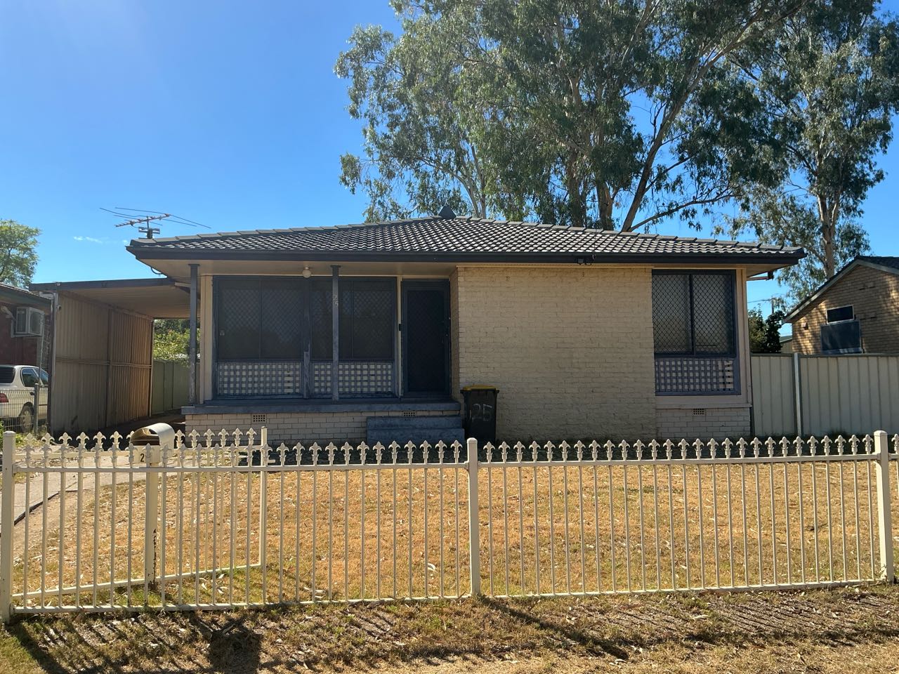 25 Quinn St, West Tamworth NSW 2340, Australia