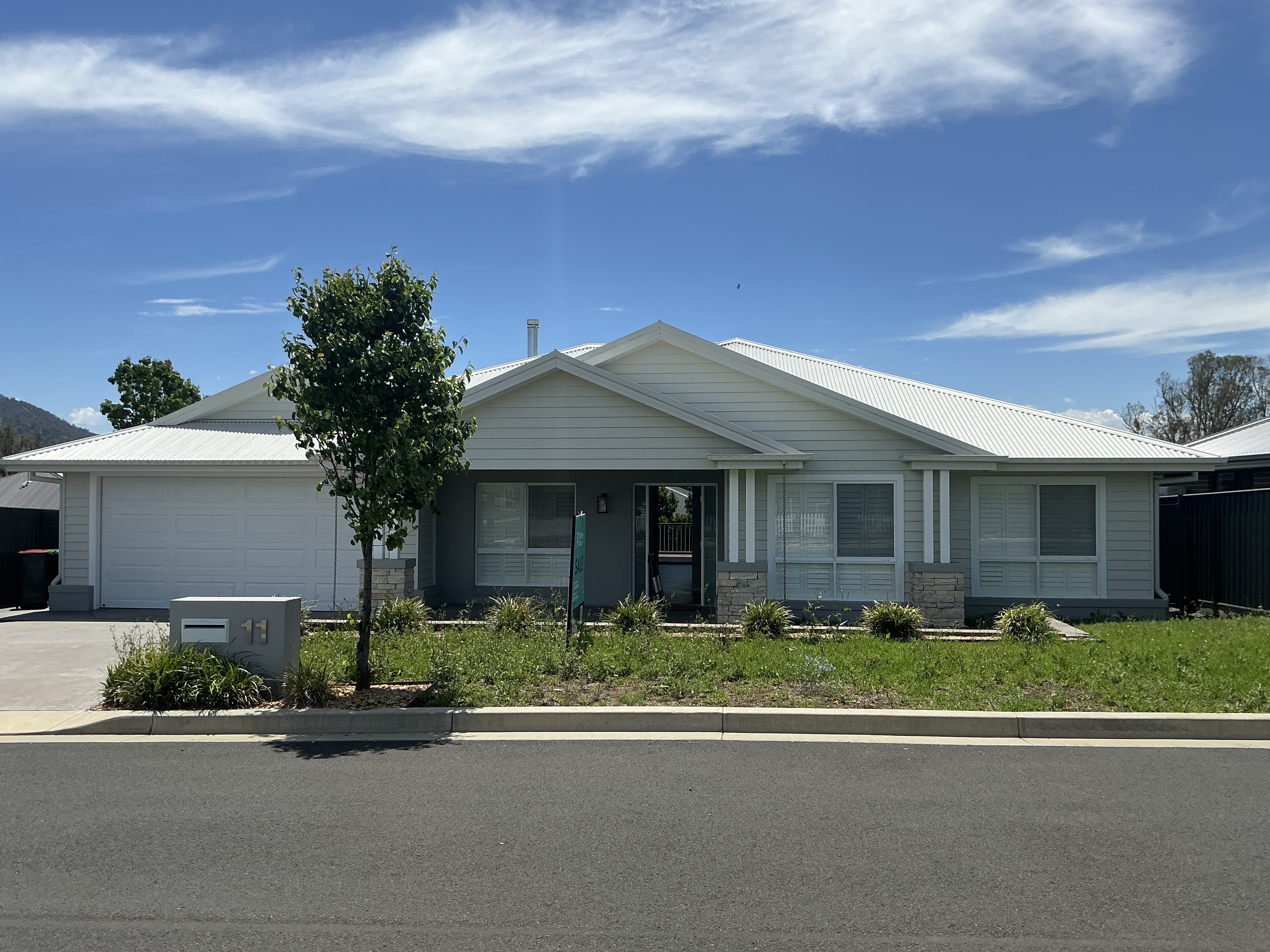 11 Ayrshire Cres, Calala NSW 2340, Australia