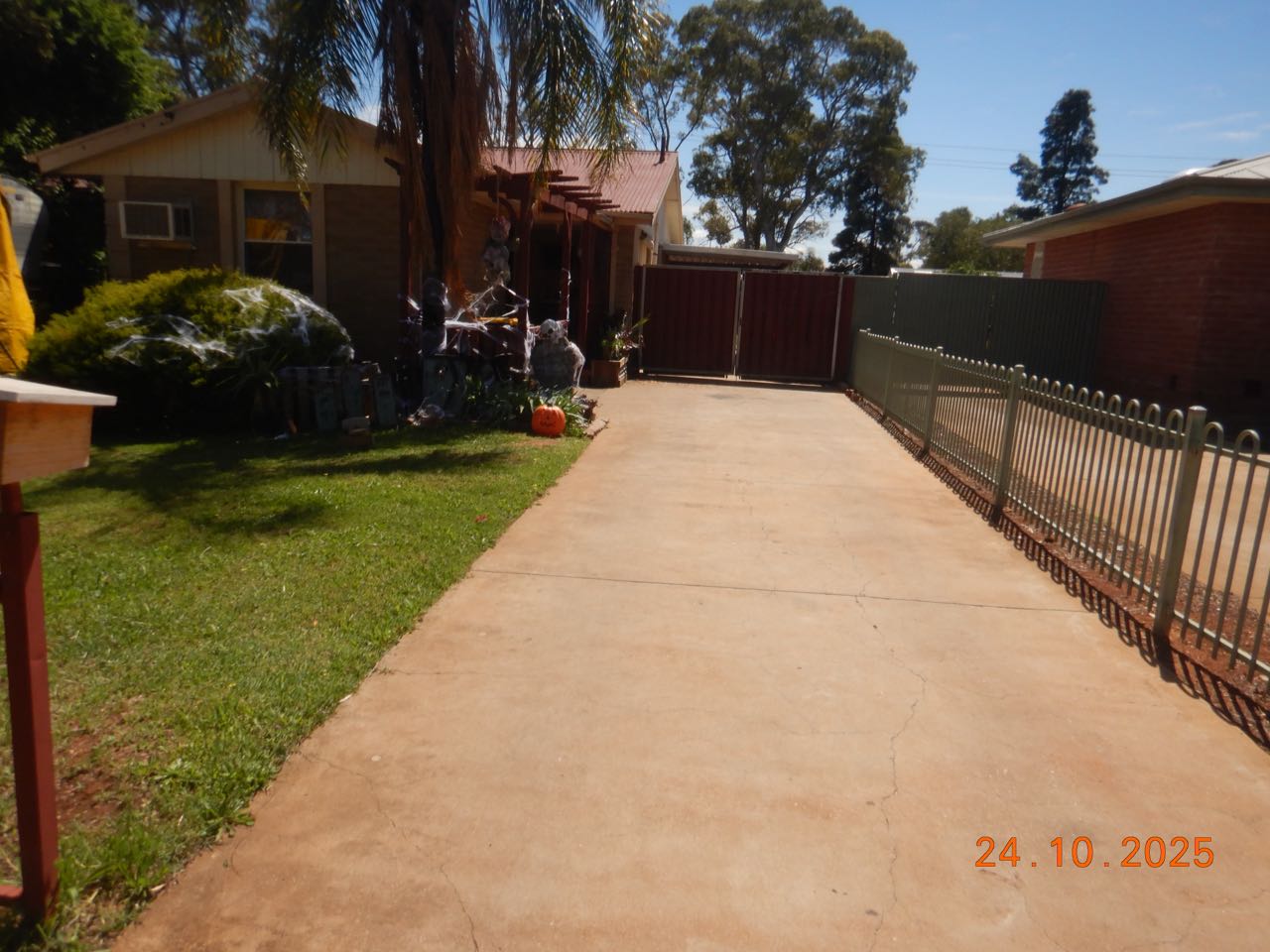 95 Donnington Rd, Elizabeth North SA 5113, Australia